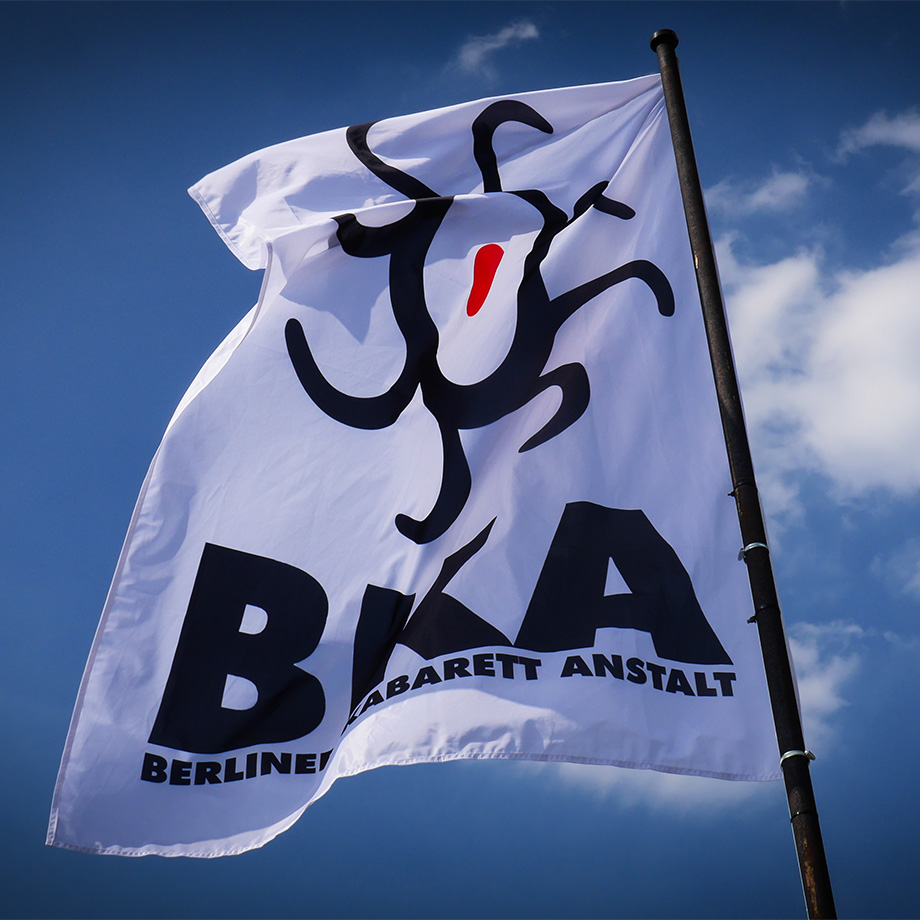 BKA Fahne Auf Dem Dach